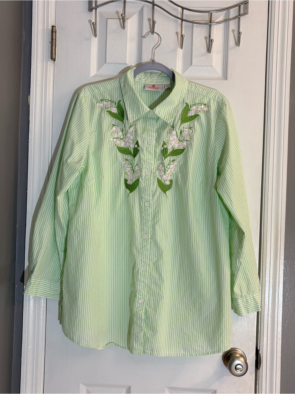 Quacker Factory Lily of the Valley Embroidered Striped Shirt Green White L Large